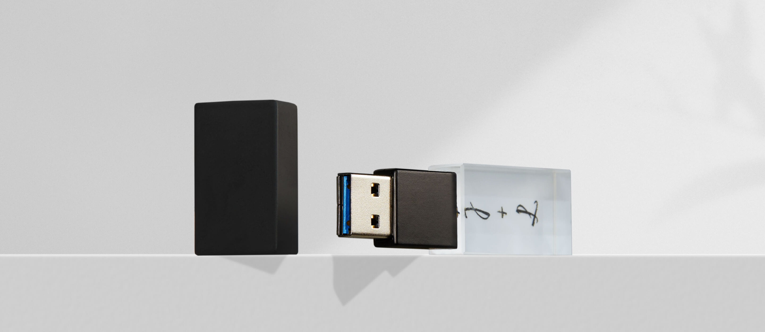 crystal-usb-drive-5.jpg