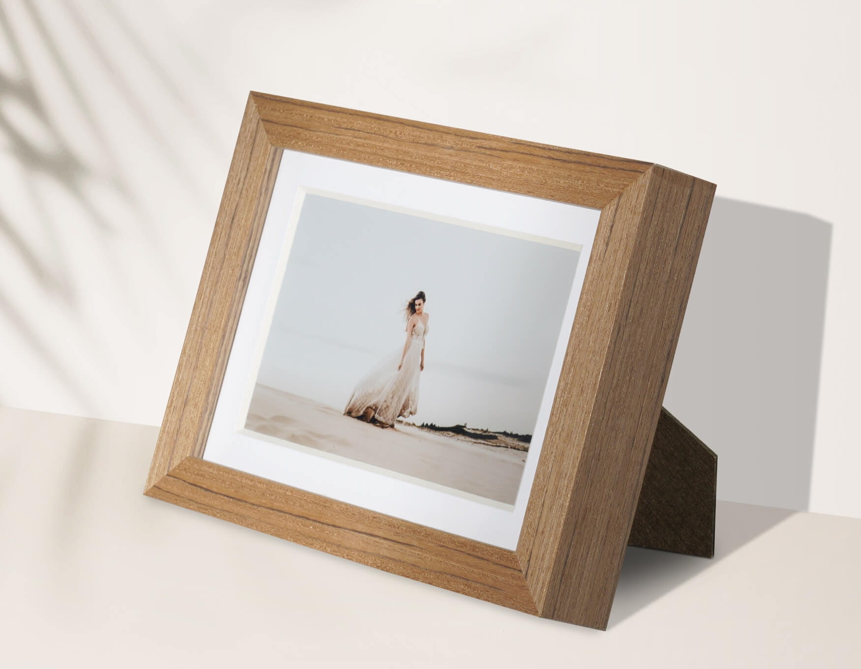 wood-frame-stand